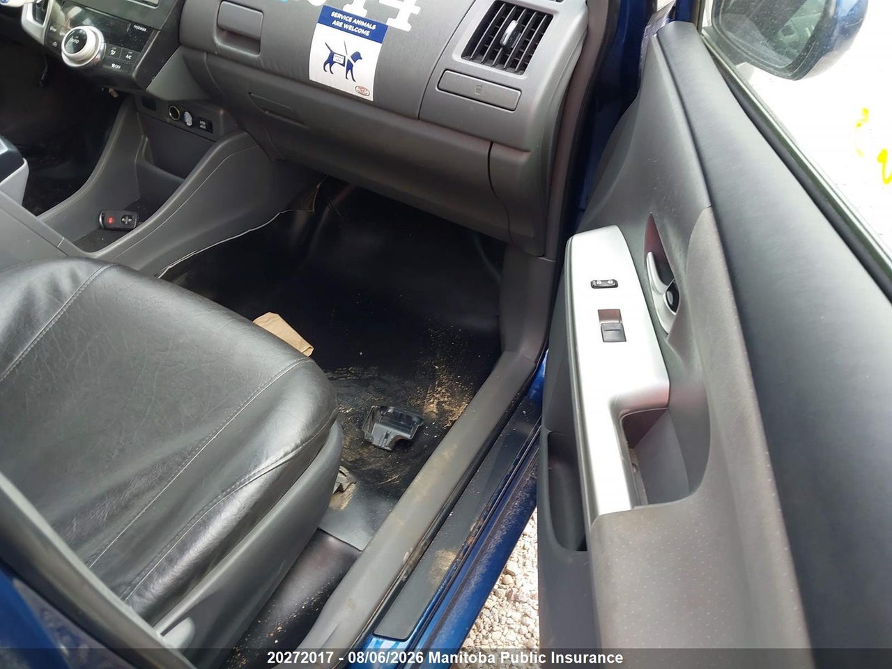 JTDZN3EU3C3120884 · 2012 TOYOTA PRIUS V · 5/16