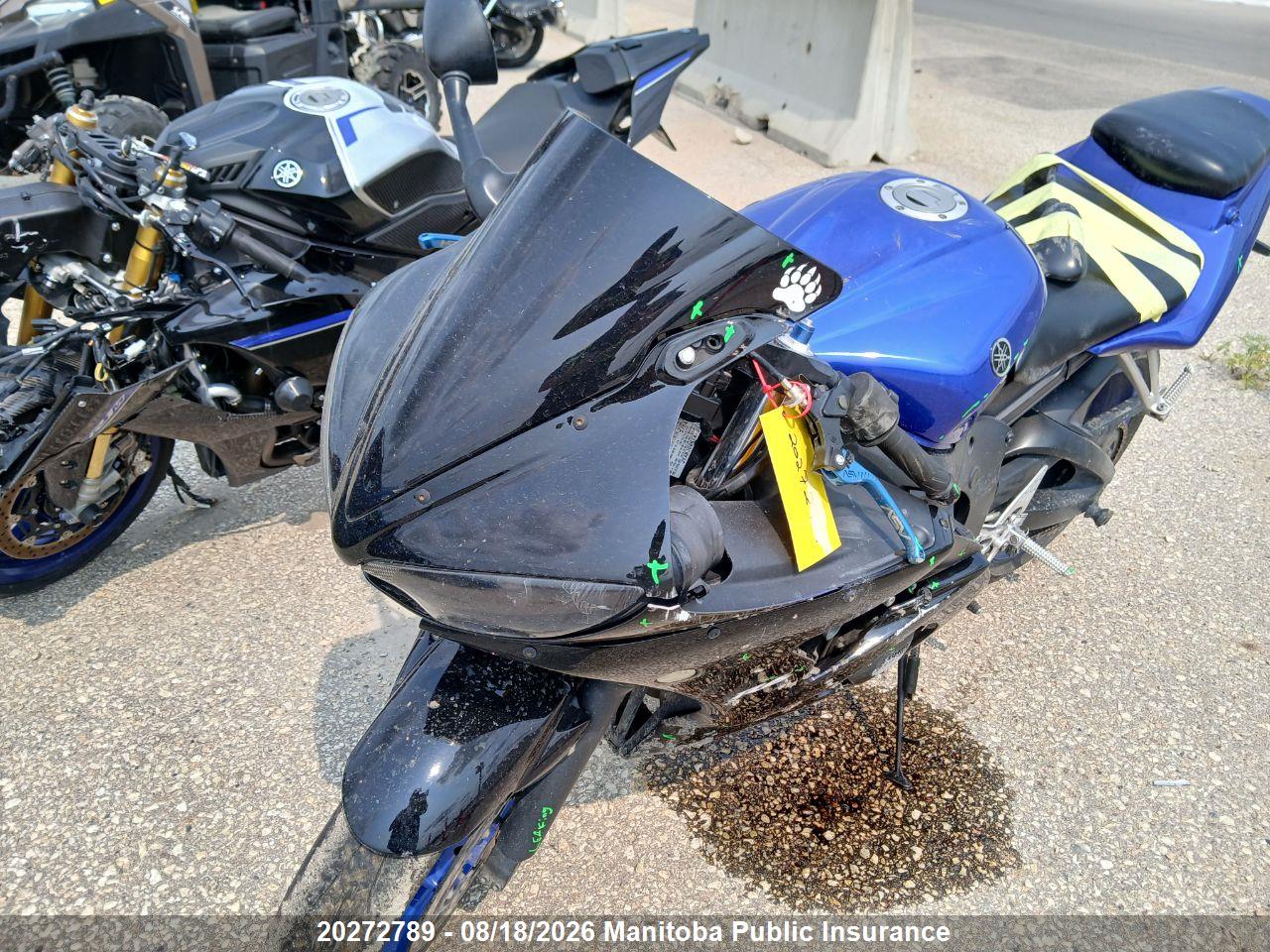 JYARJ06N14A001676 · 2004 YAMAHA YZF R6
