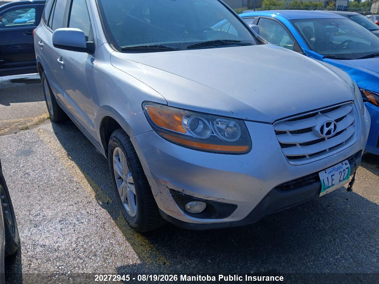 2011 HYUNDAI SANTA FE GL