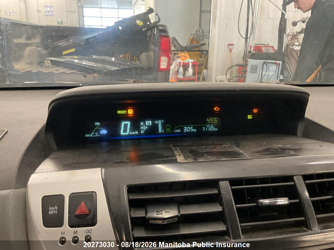JTDZN3EU3D3254215 · 2013 TOYOTA PRIUS V · 6/11