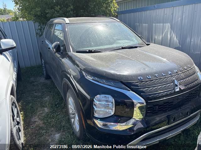 JA4J4UA89NZ619701 · 2022 MITSUBISHI OUTLANDER SE