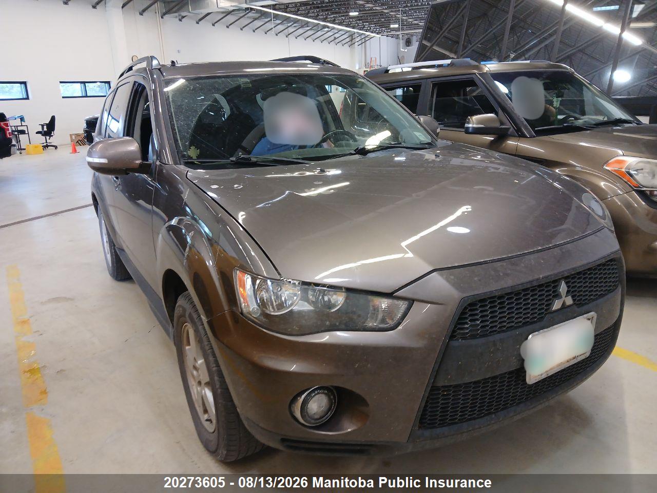 JA4JT3AX9AZ602881 · 2010 MITSUBISHI OUTLANDER XLS