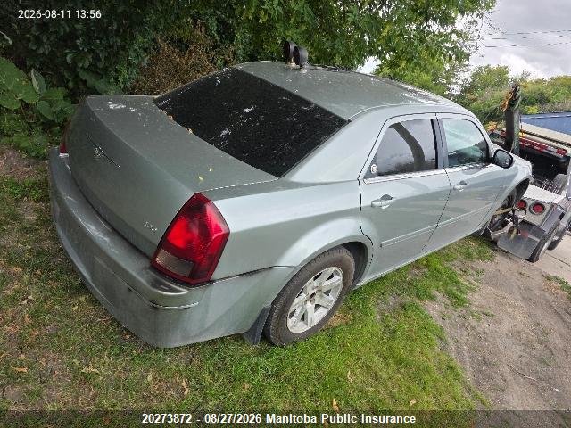 2005 CHRYSLER 300 LIMITED