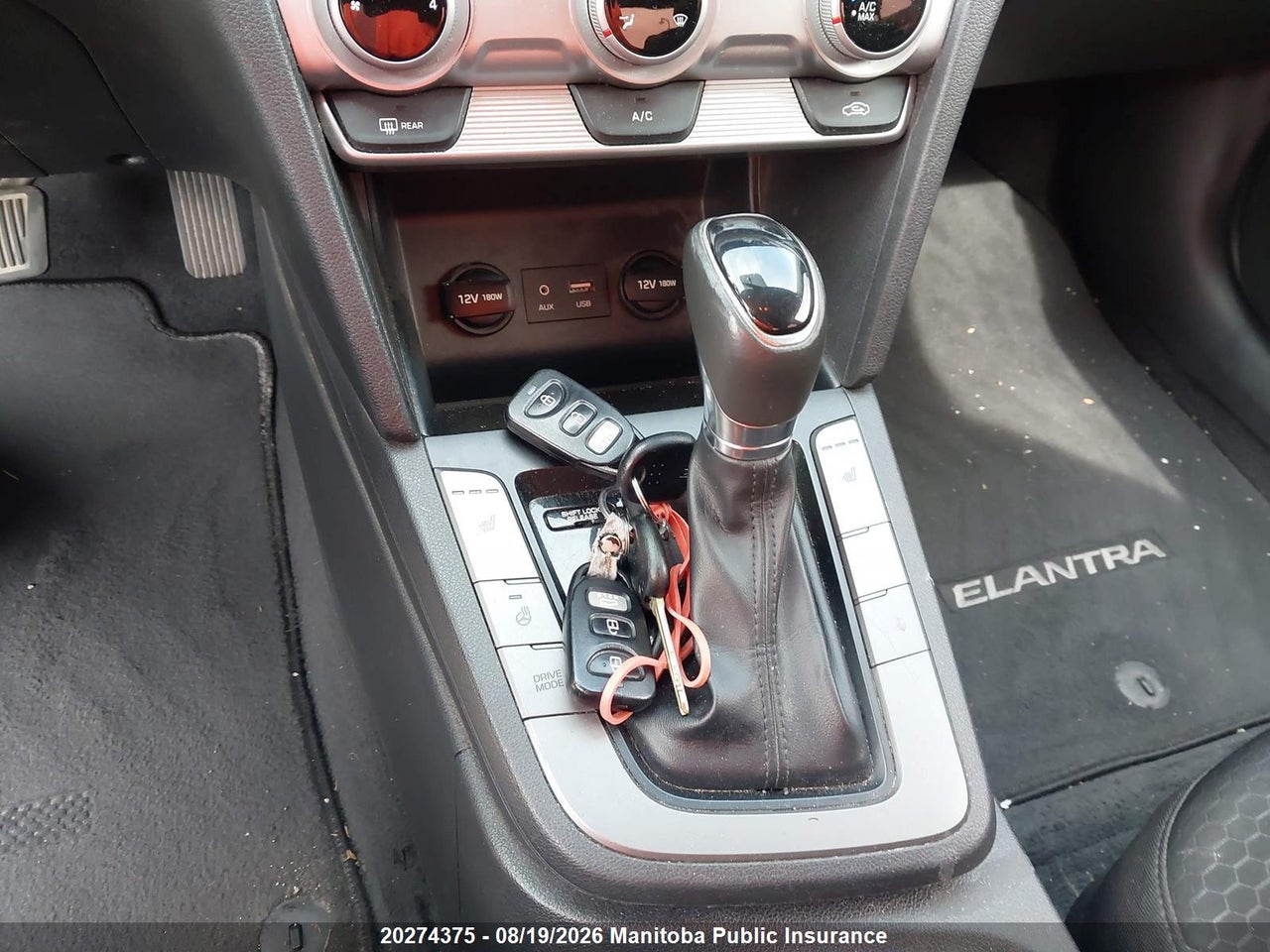 KMHD84LF4KU750302 · 2019 HYUNDAI ELANTRA PREFERRED · 11/17