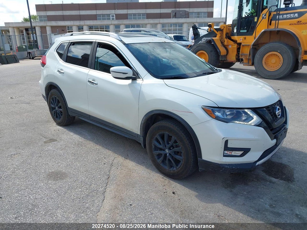 5N1AT2MV3HC777291 · 2017 NISSAN ROGUE SV