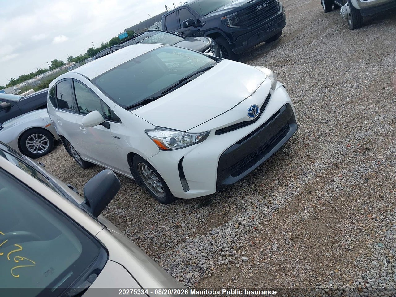 JTDZN3EU6FJ038311 · 2015 TOYOTA PRIUS V