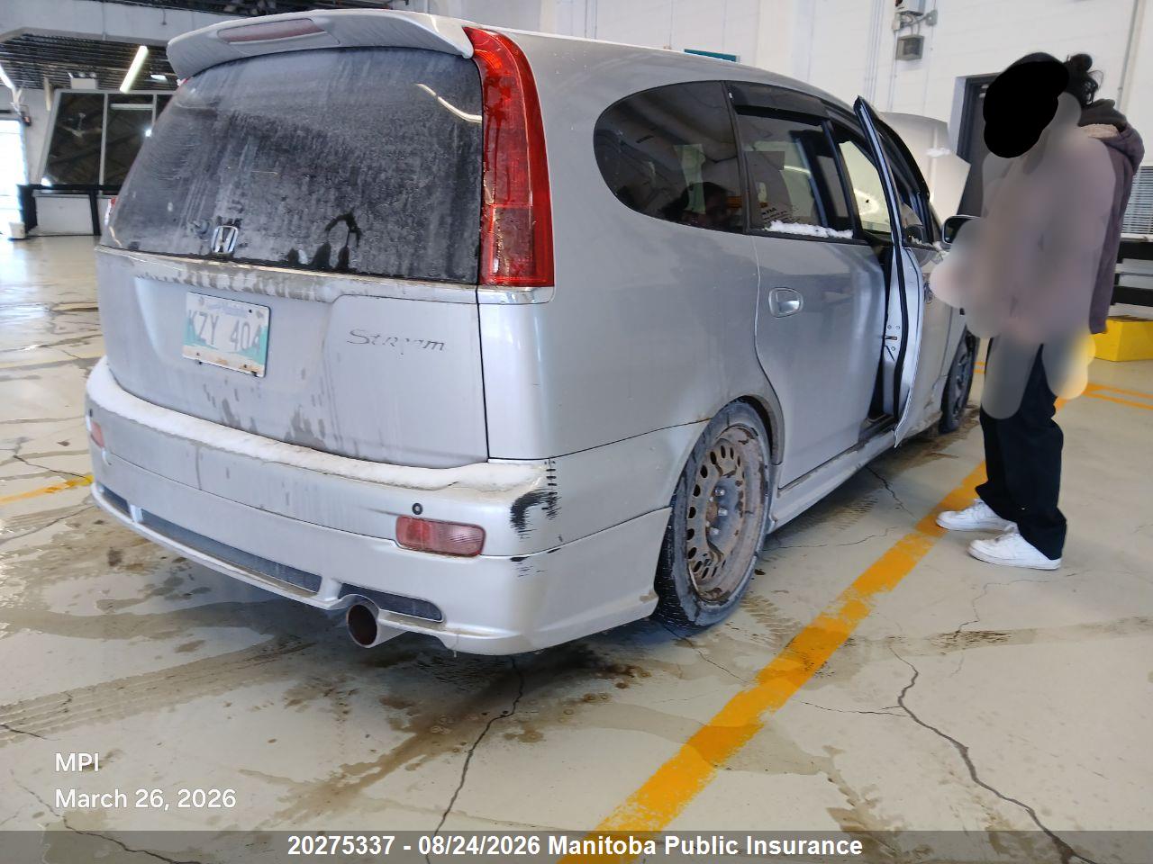 RN311195991 · 2002 HONDA STREAM · 9/9