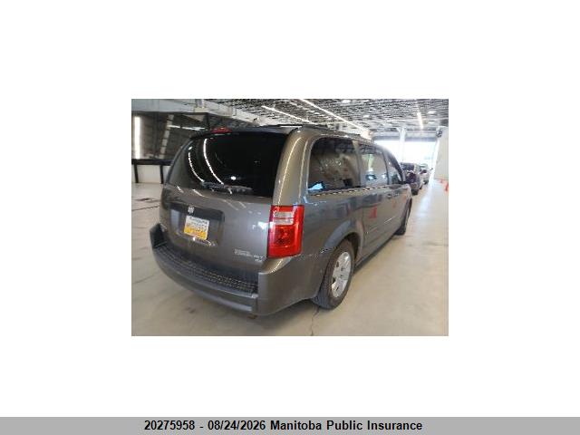 2D4RN4DE9AR358519 · 2010 DODGE GRAND CARAVAN SE · 3/5
