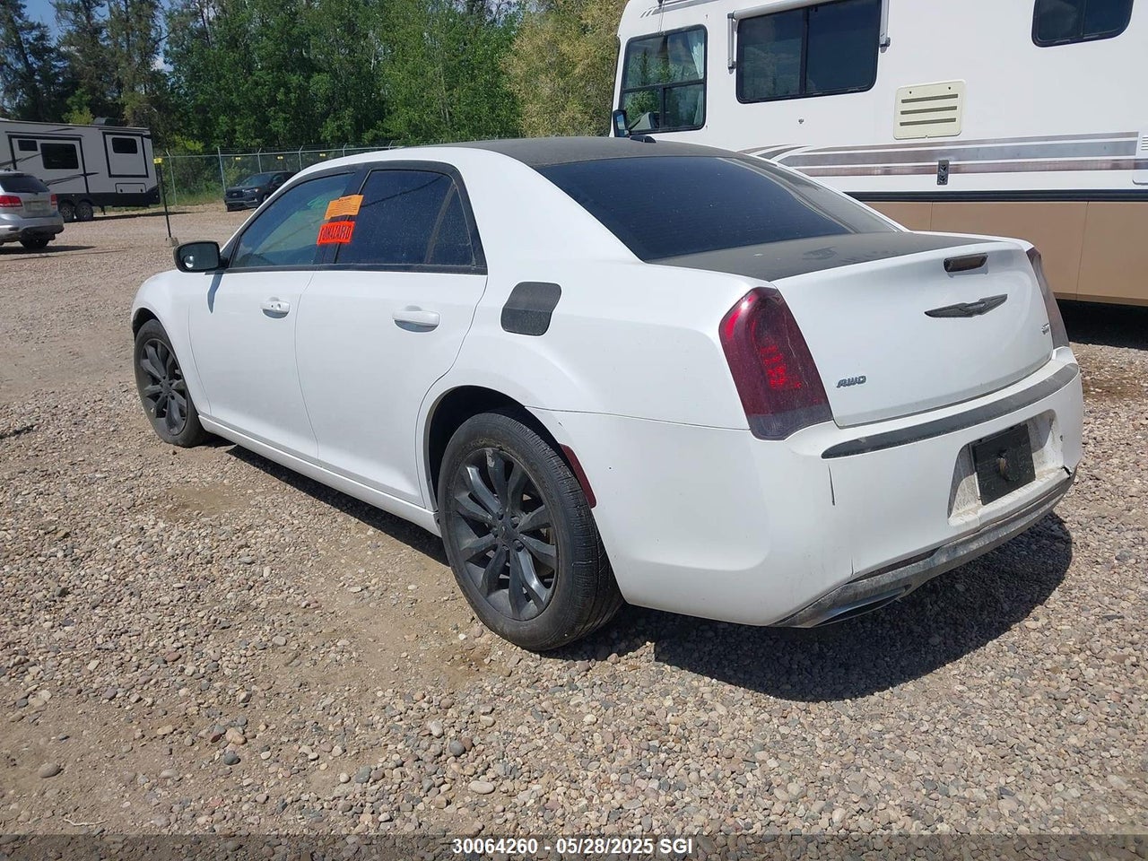 2C3CCARGXFH792886 · 2015 CHRYSLER 300 LIMITED · 3/21