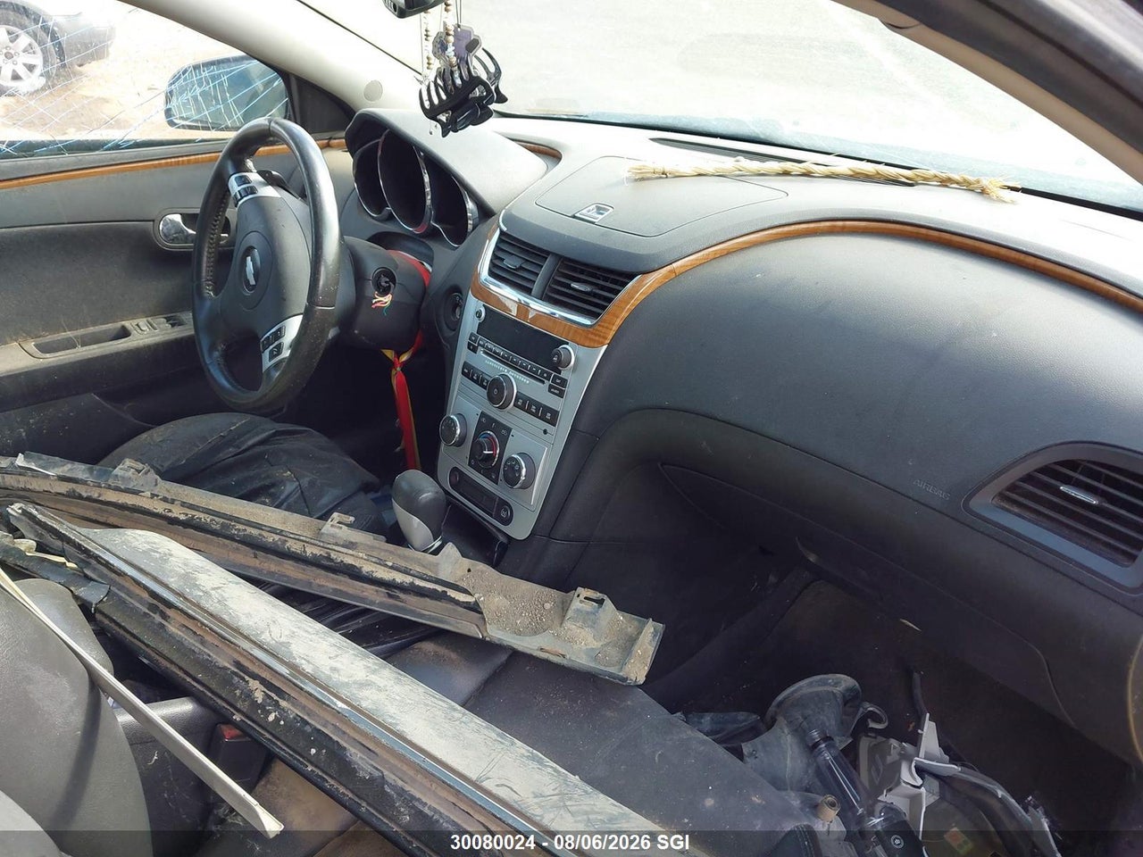 1G1ZD5E00AF182999 · 2010 CHEVROLET MALIBU 2LT · 5/11