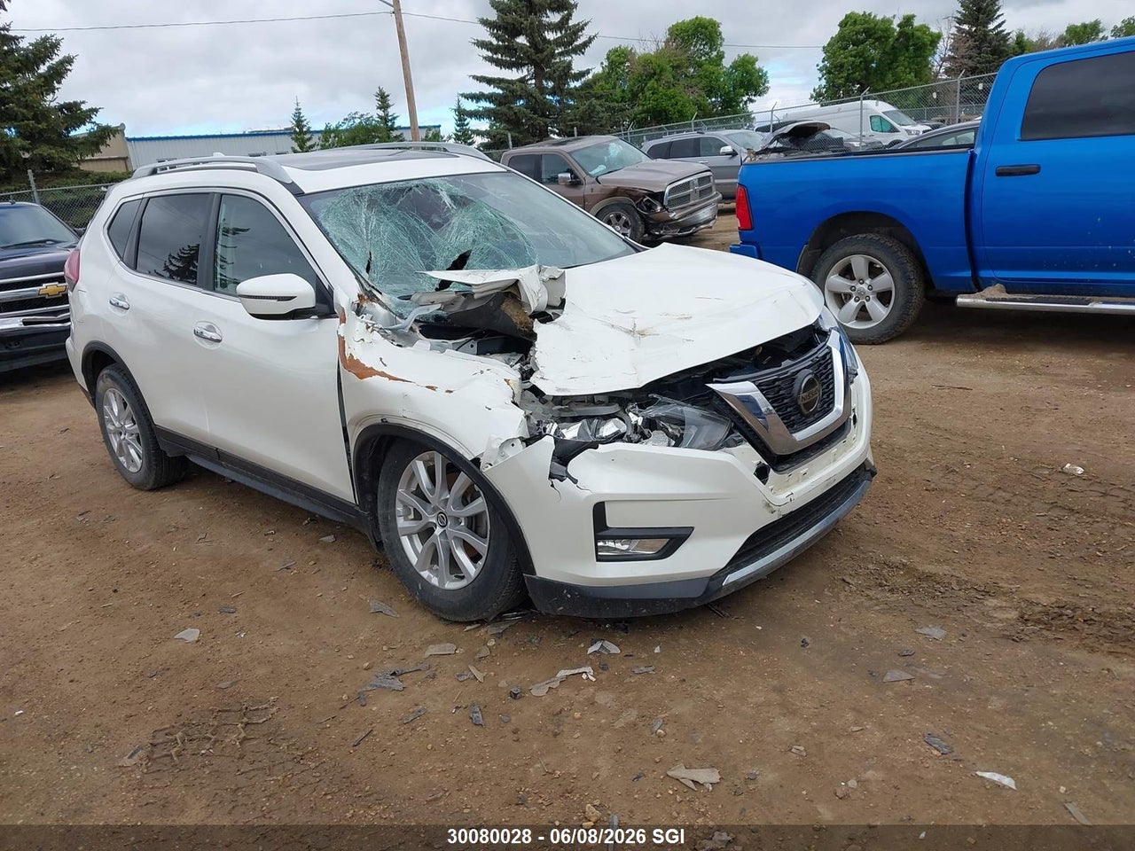 5N1AT2MV4KC804845 · 2019 NISSAN ROGUE S/SL/SV