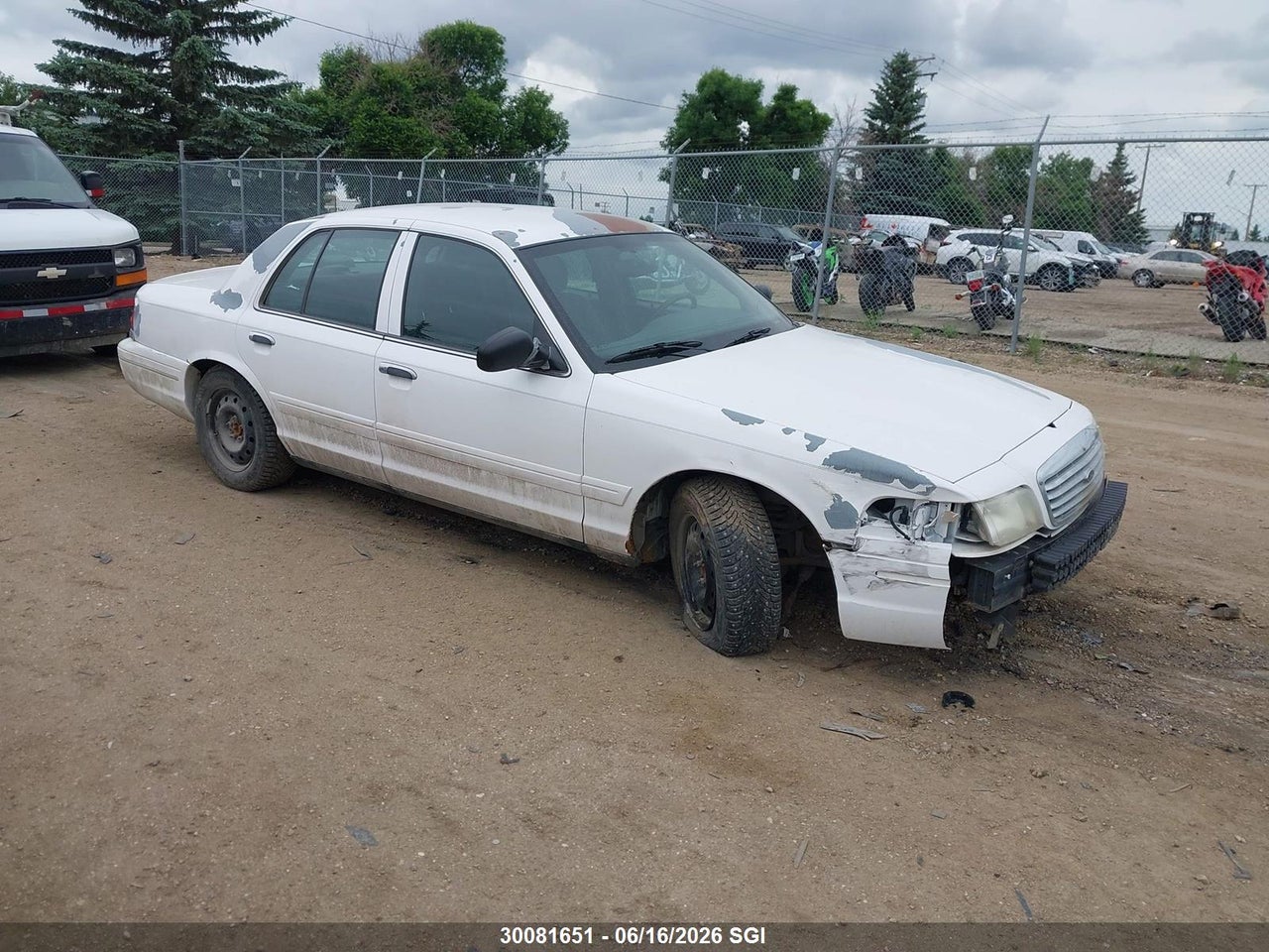 2FAFP74W33X197125 · 2003 FORD CROWN VICTORIA LX