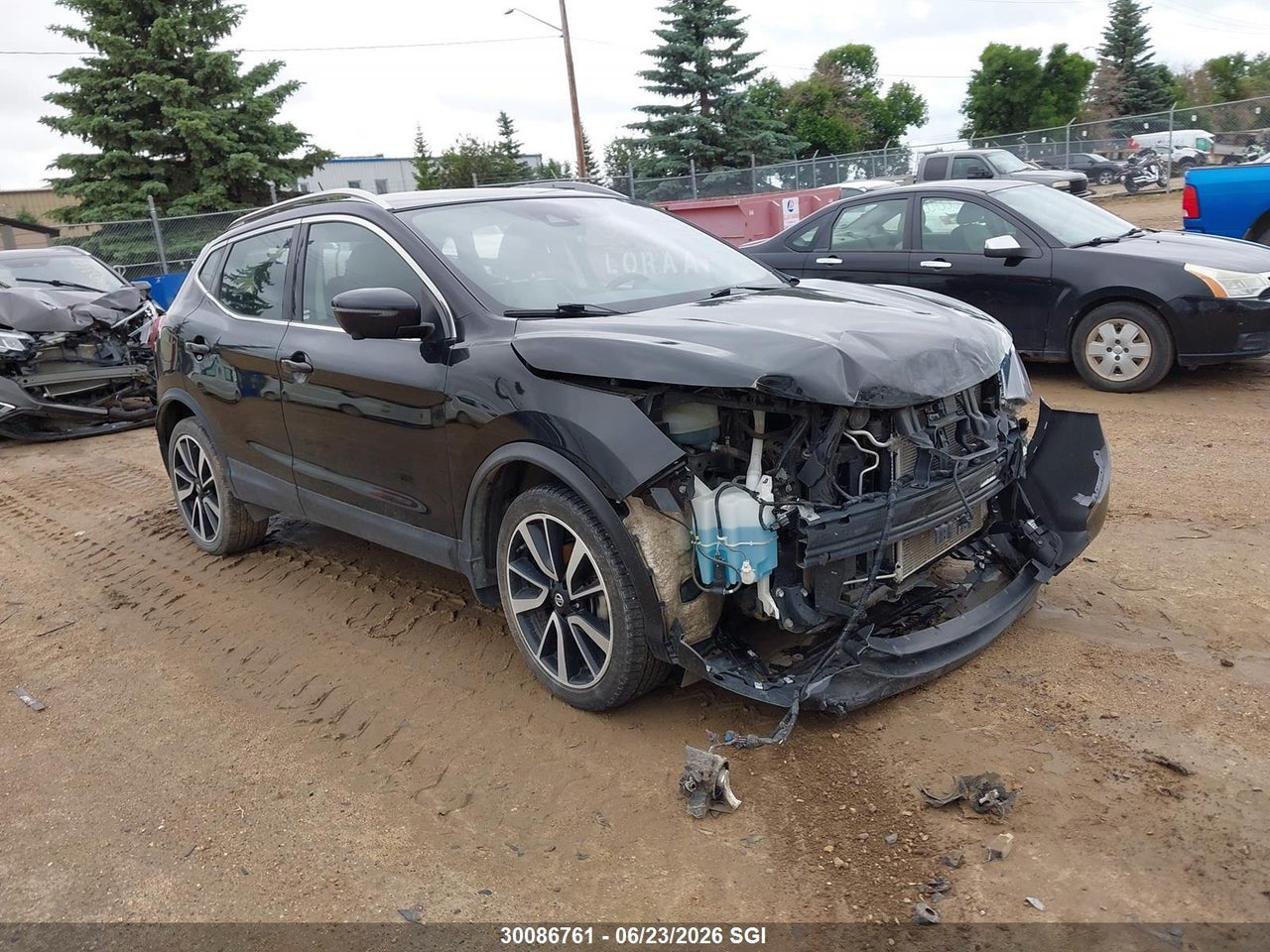 JN1BJ1CR0KW332044 · 2019 NISSAN ROGUE SPORT S/SV/SL