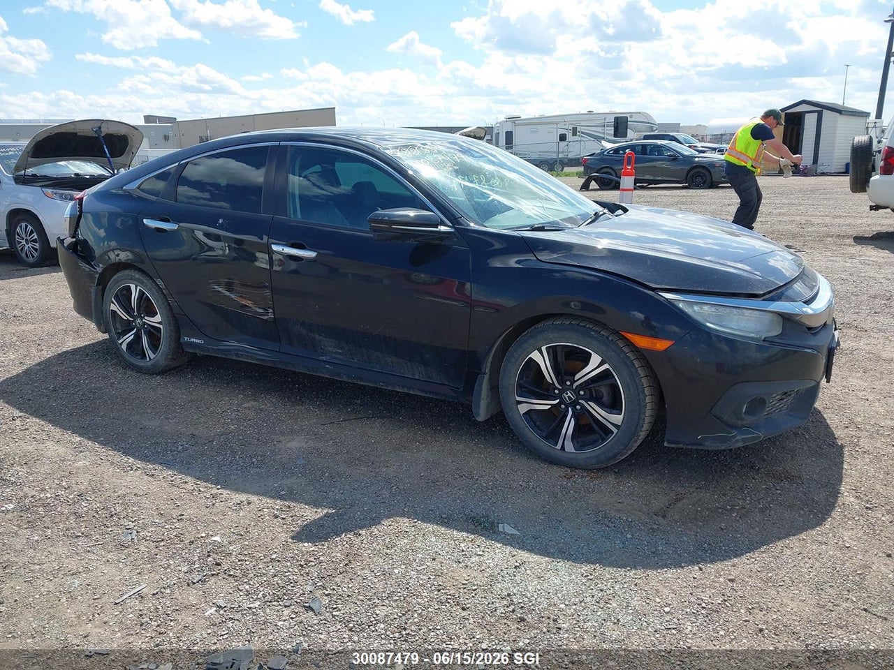 2HGFC1F9XGH111420 · 2016 HONDA Civic touring