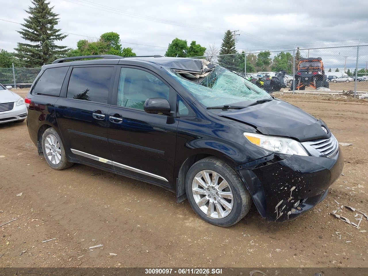 5TDDK3DC3BS017778 · 2011 TOYOTA SIENNA XLE/LIMITED