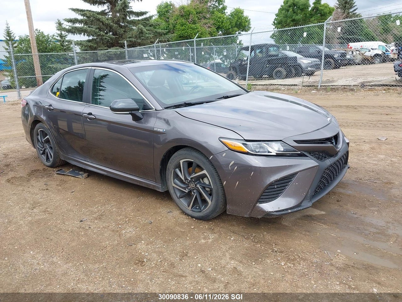 4T1B21HK4LU523173 · 2020 TOYOTA CAMRY HYBRID SE