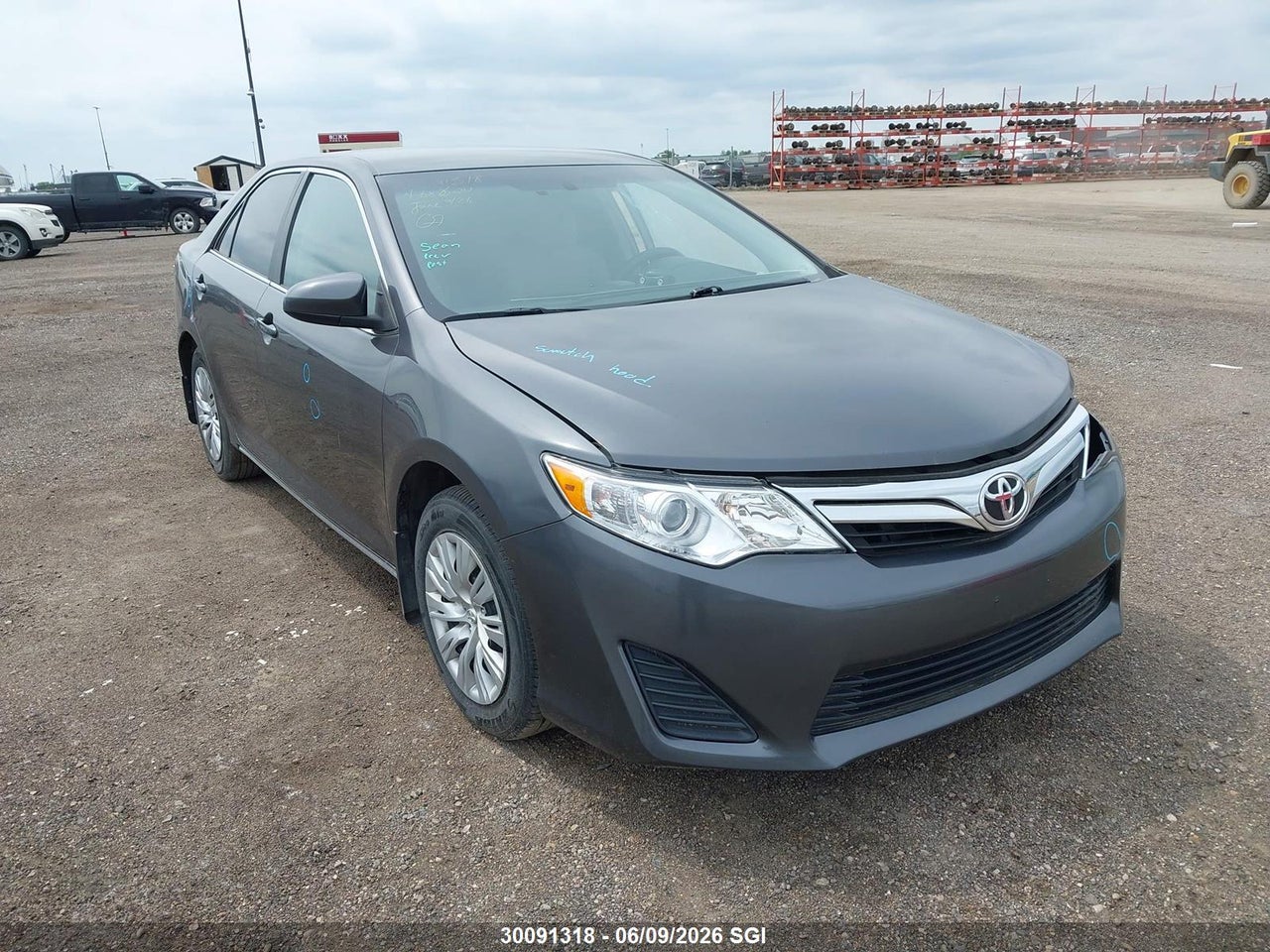 4T1BF1FK1DU686212 · 2013 TOYOTA CAMRY L/SE/LE/XLE