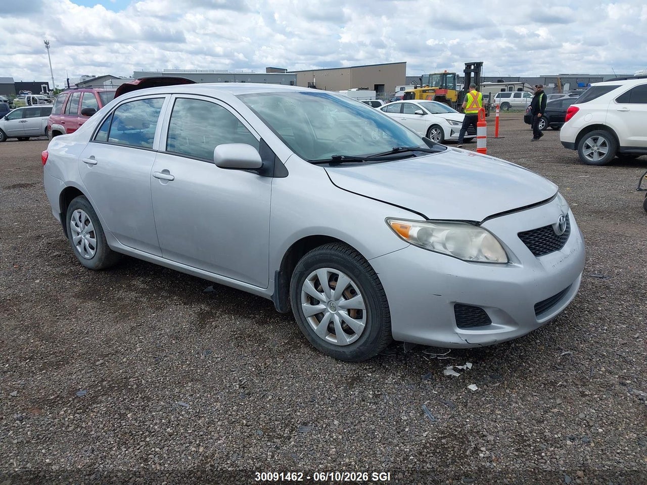 2T1BU4EE8AC334048 · 2010 TOYOTA COROLLA S/LE/XLE