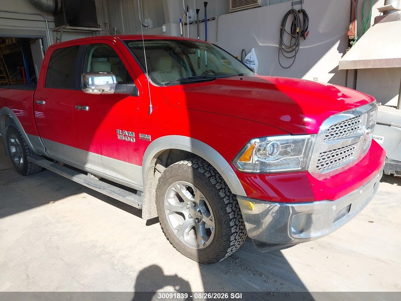 2016 RAM 1500 LARAMIE