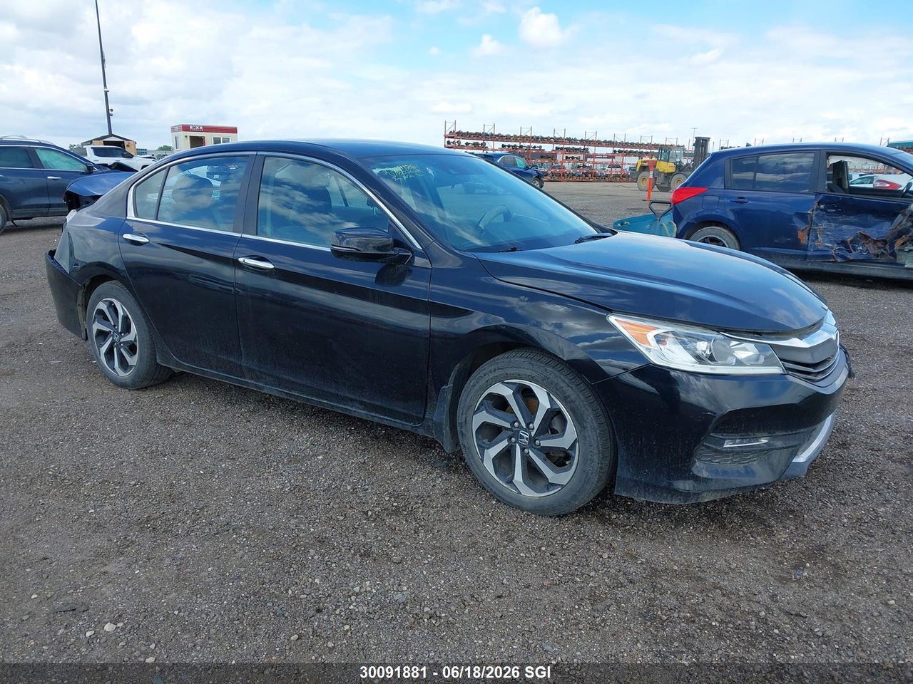 1HGCR2F78HA802628 · 2017 HONDA ACCORD EX