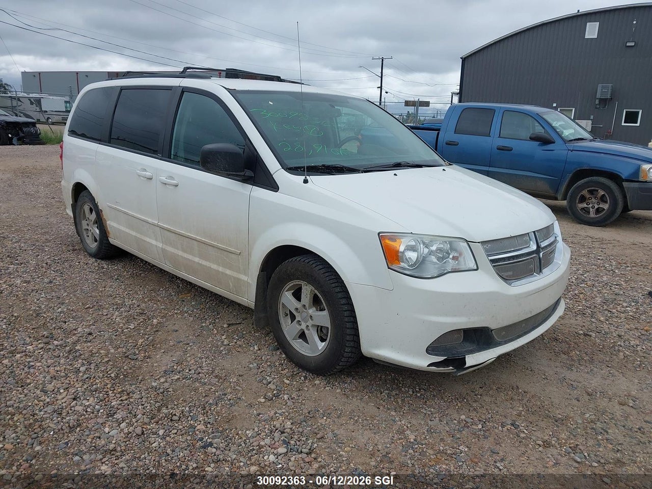 2D4RN4DG9BR632580 · 2011 DODGE GRAND CARAVAN EXPRESS