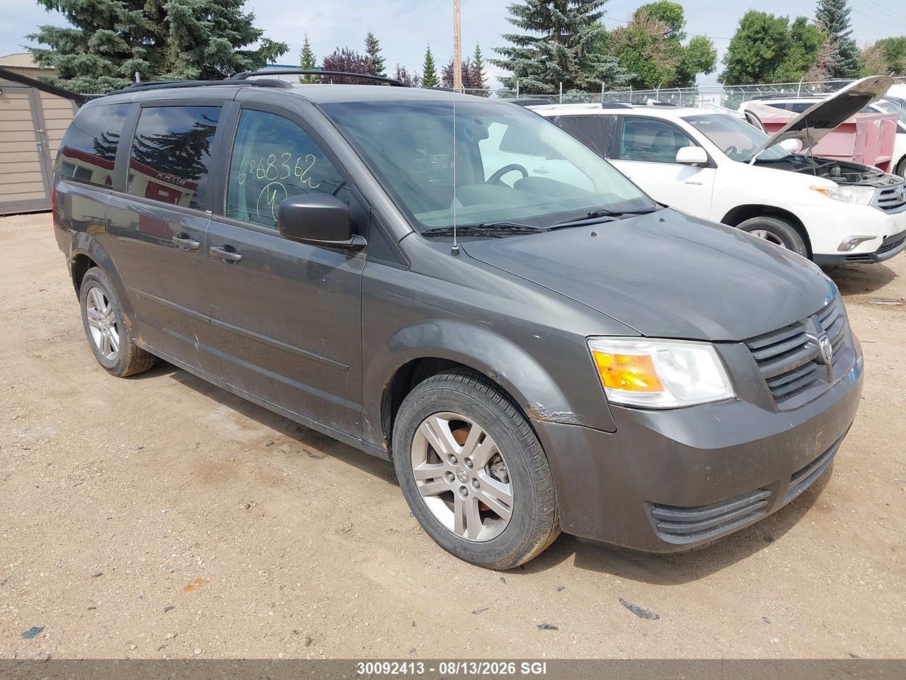 2D4RN4DE9AR452500 · 2010 DODGE GRAND CARAVAN SE