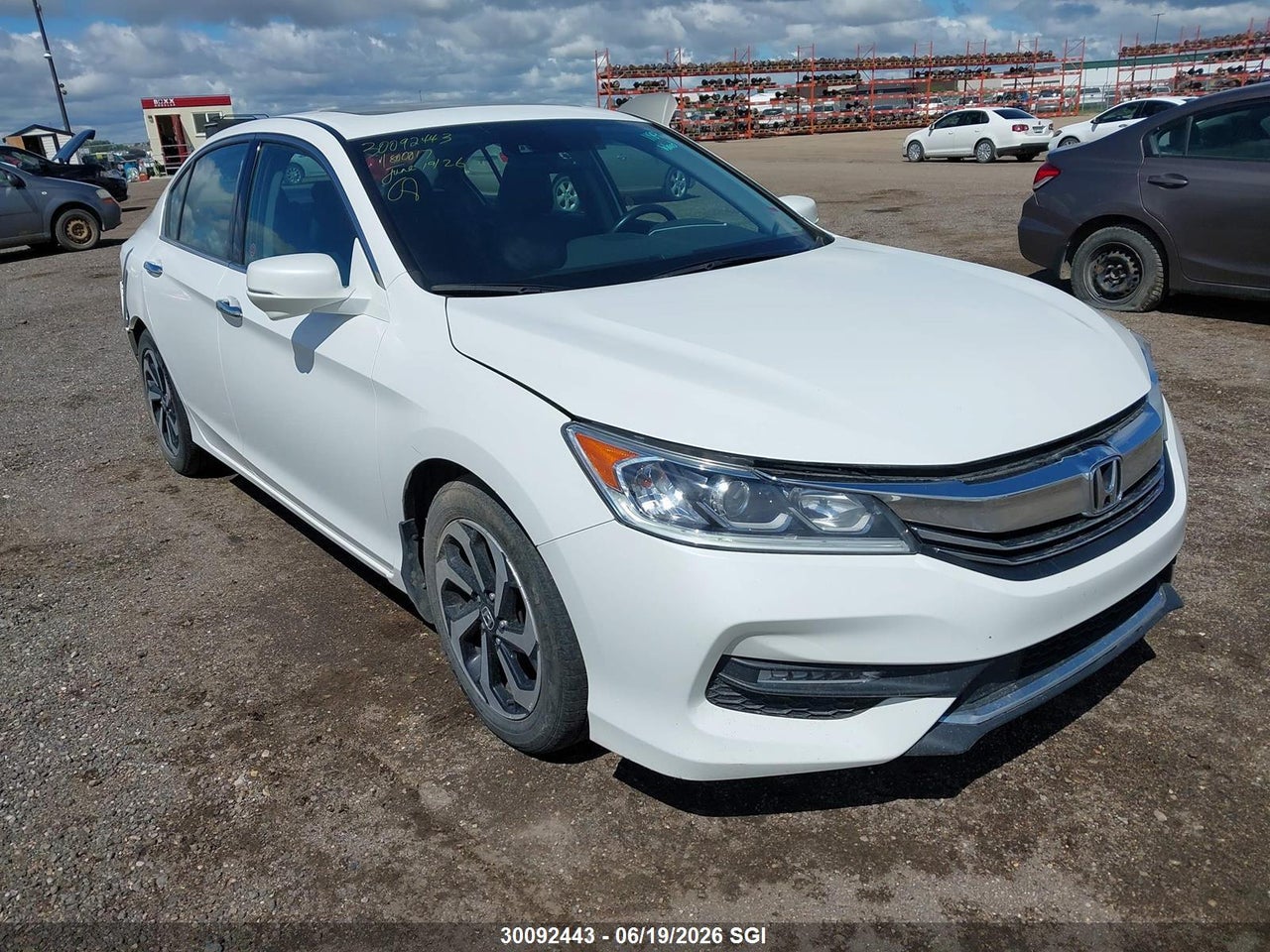1HGCR3F86GA800017 · 2016 HONDA ACCORD EXL