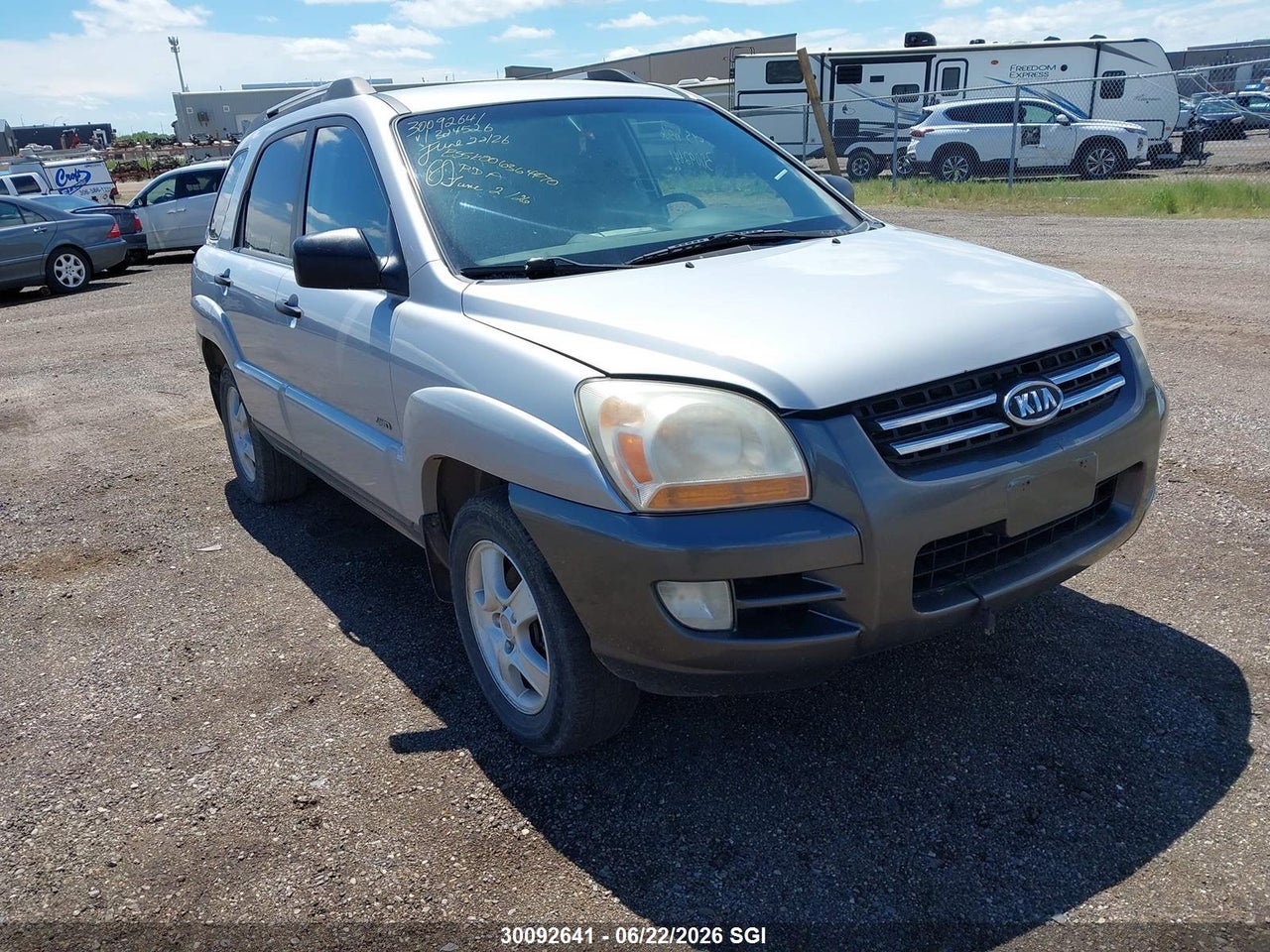 KNDJE723277324526 · 2007 KIA SPORTAGE EX/LX