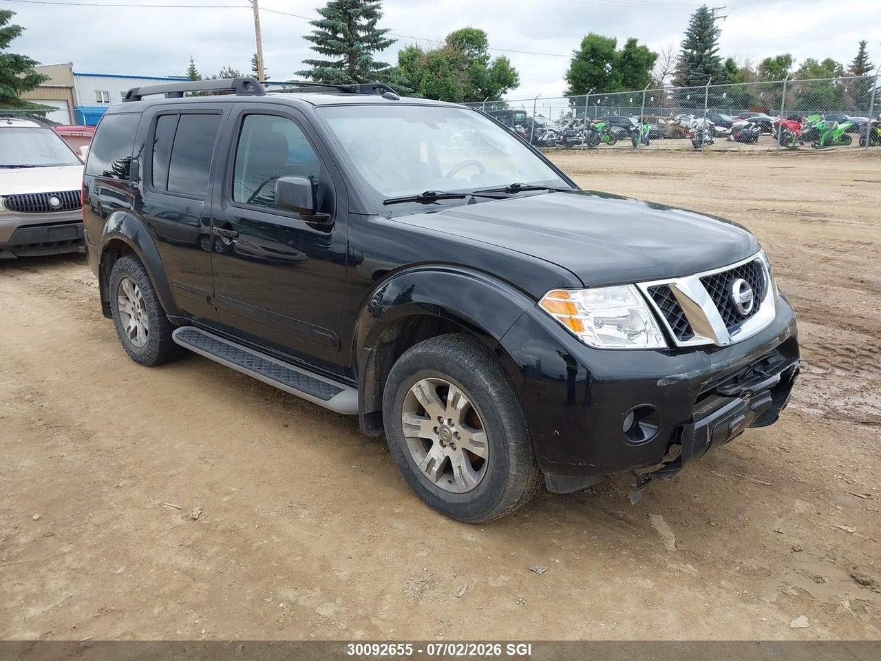 5N1AR1NB0AC609174 · 2010 NISSAN PATHFINDER S/LE/SE