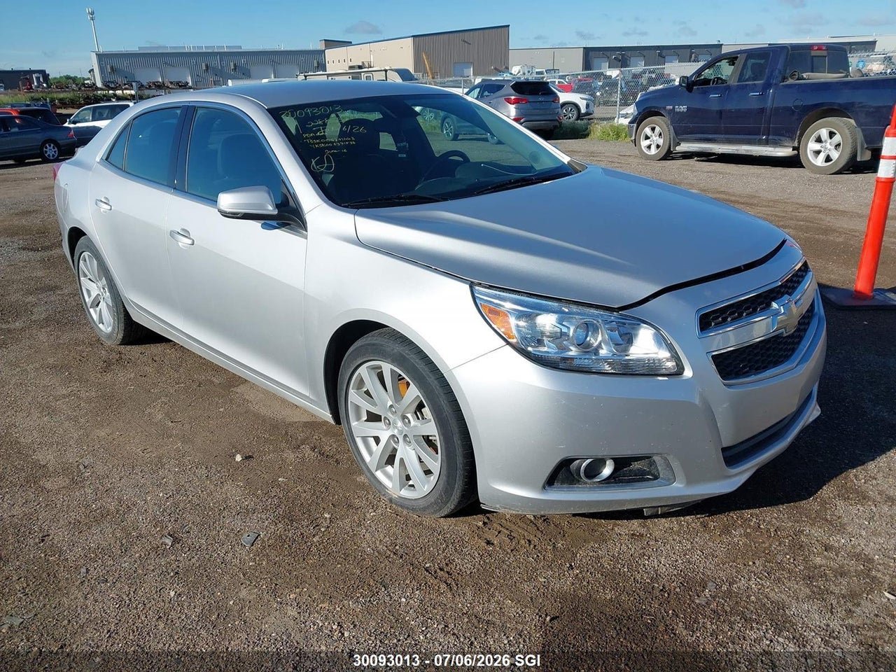 1G11E5SA5DF228855 · 2013 CHEVROLET MALIBU 2LT