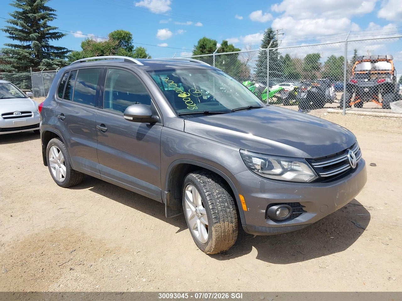 WVGJV7AX7FW544216 · 2015 VOLKSWAGEN TIGUAN S/SE/SEL/R-LINE