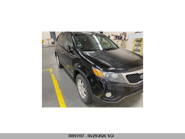 5XYKTDA23CG257384 · 2012 KIA SORENTO LX