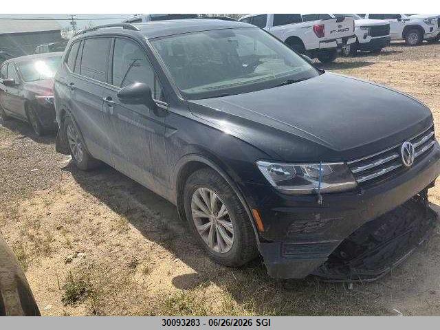 3VV0B7AX2KM114422 · 2019 VOLKSWAGEN TIGUAN S