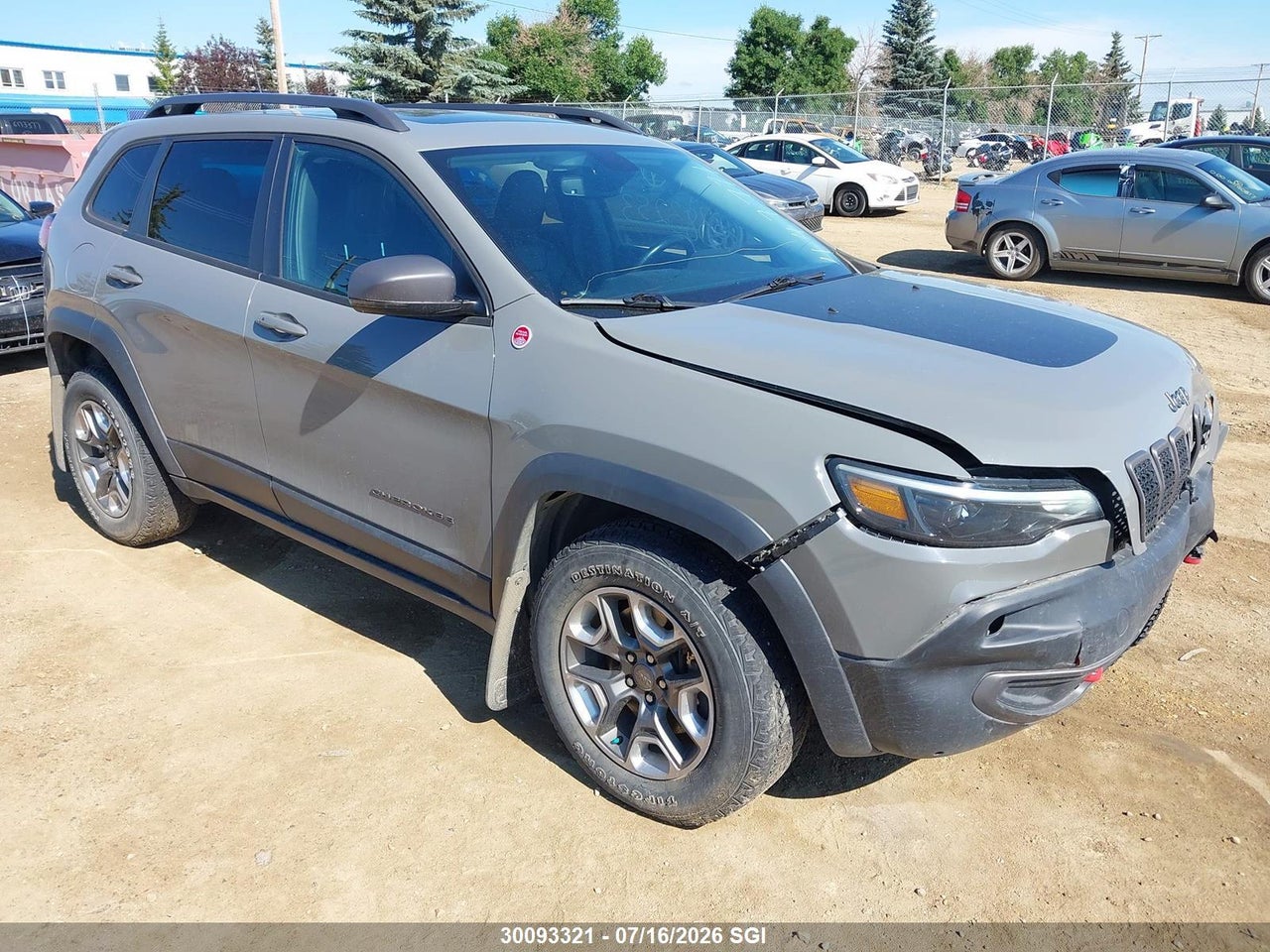1C4PJMBX3KD447771 · 2019 JEEP CHEROKEE TRAILHAWK