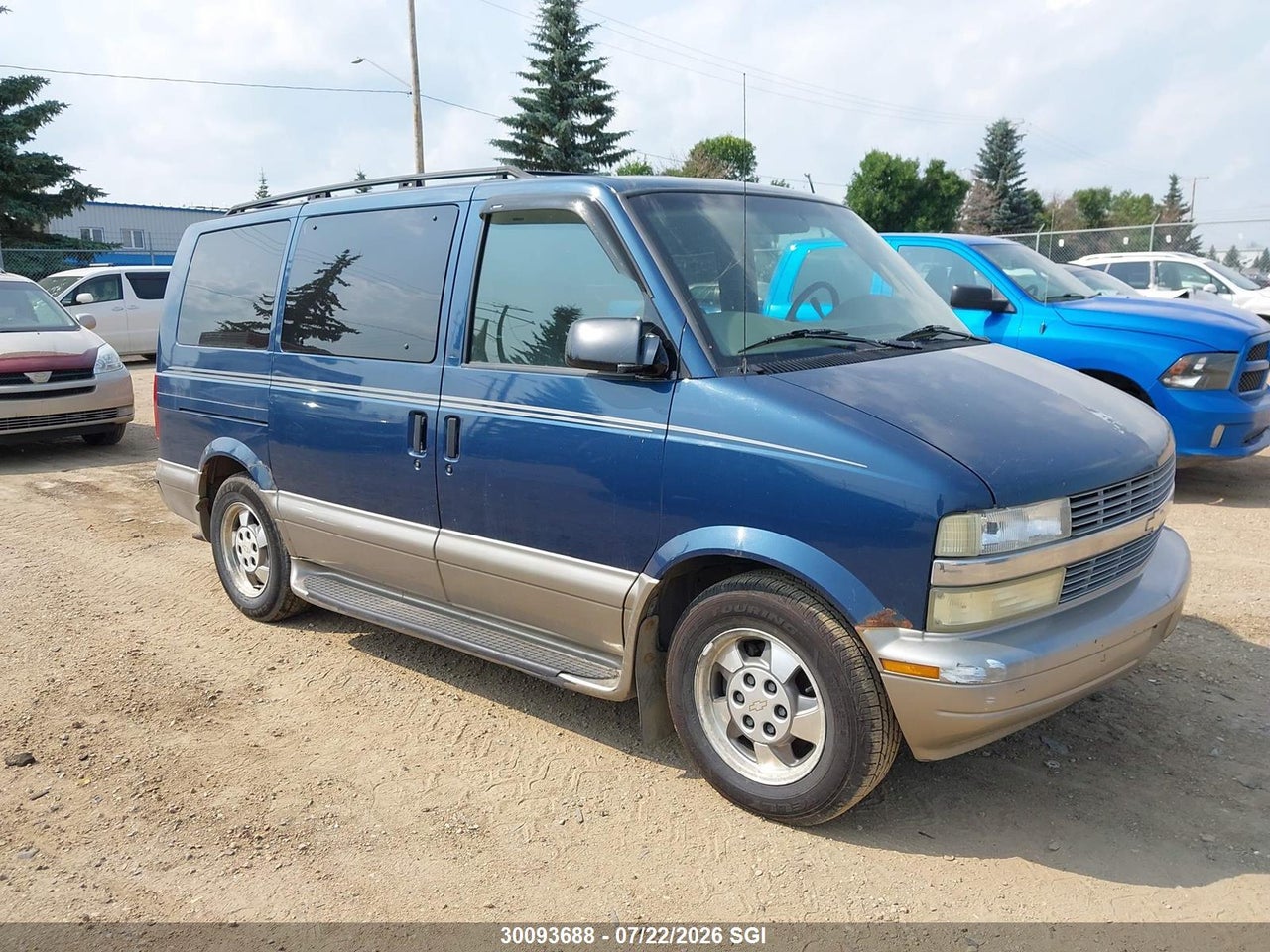 1GNEL19X93B124013 · 2003 CHEVROLET ASTRO