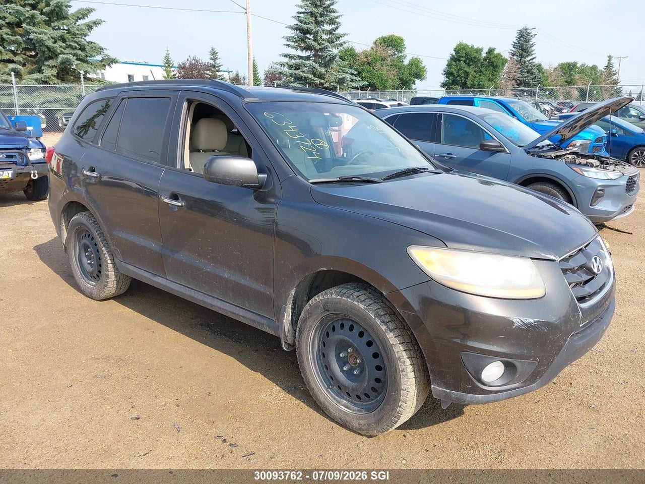 5XYZHDAG7BG080218 · 2011 HYUNDAI SANTA FE SE