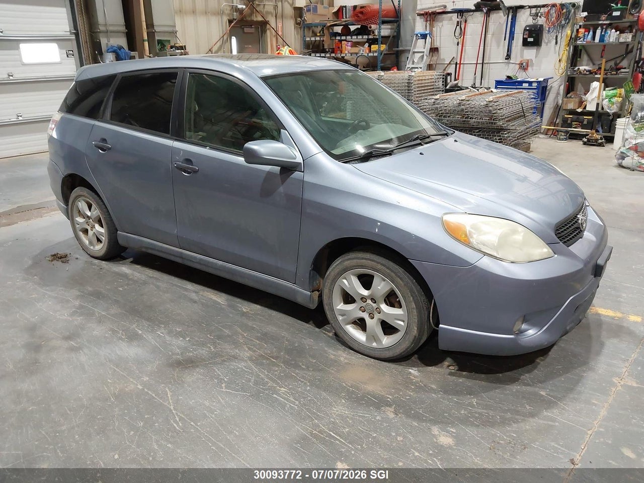 2T1LR30E16C561256 · 2006 TOYOTA COROLLA MATRIX XR