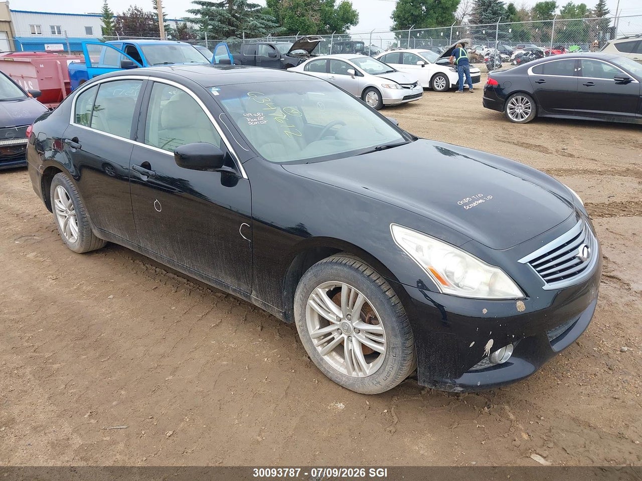 JN1DV6AR5BM652517 · 2011 INFINITI G25X