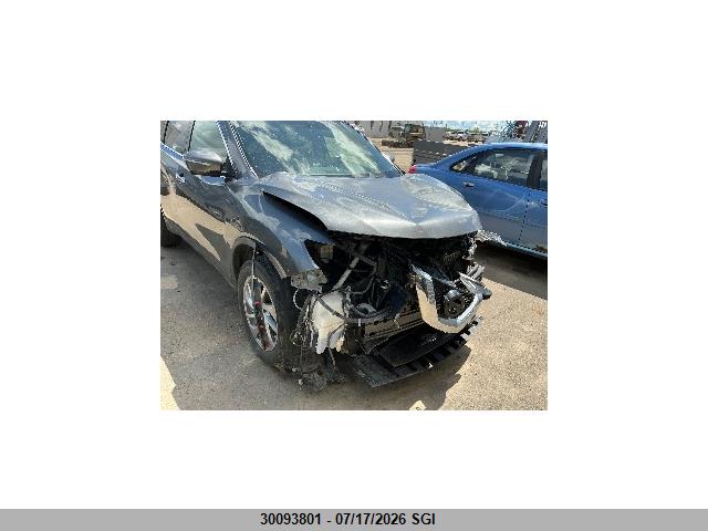 5N1AT2MV0FC801818 · 2015 NISSAN ROGUE S/SL/SV