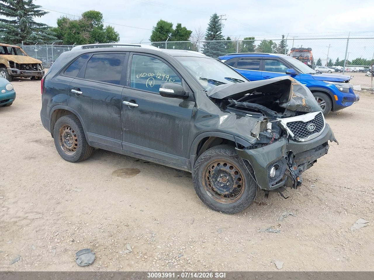 5XYKT3A11BG161513 · 2011 KIA SORENTO LX