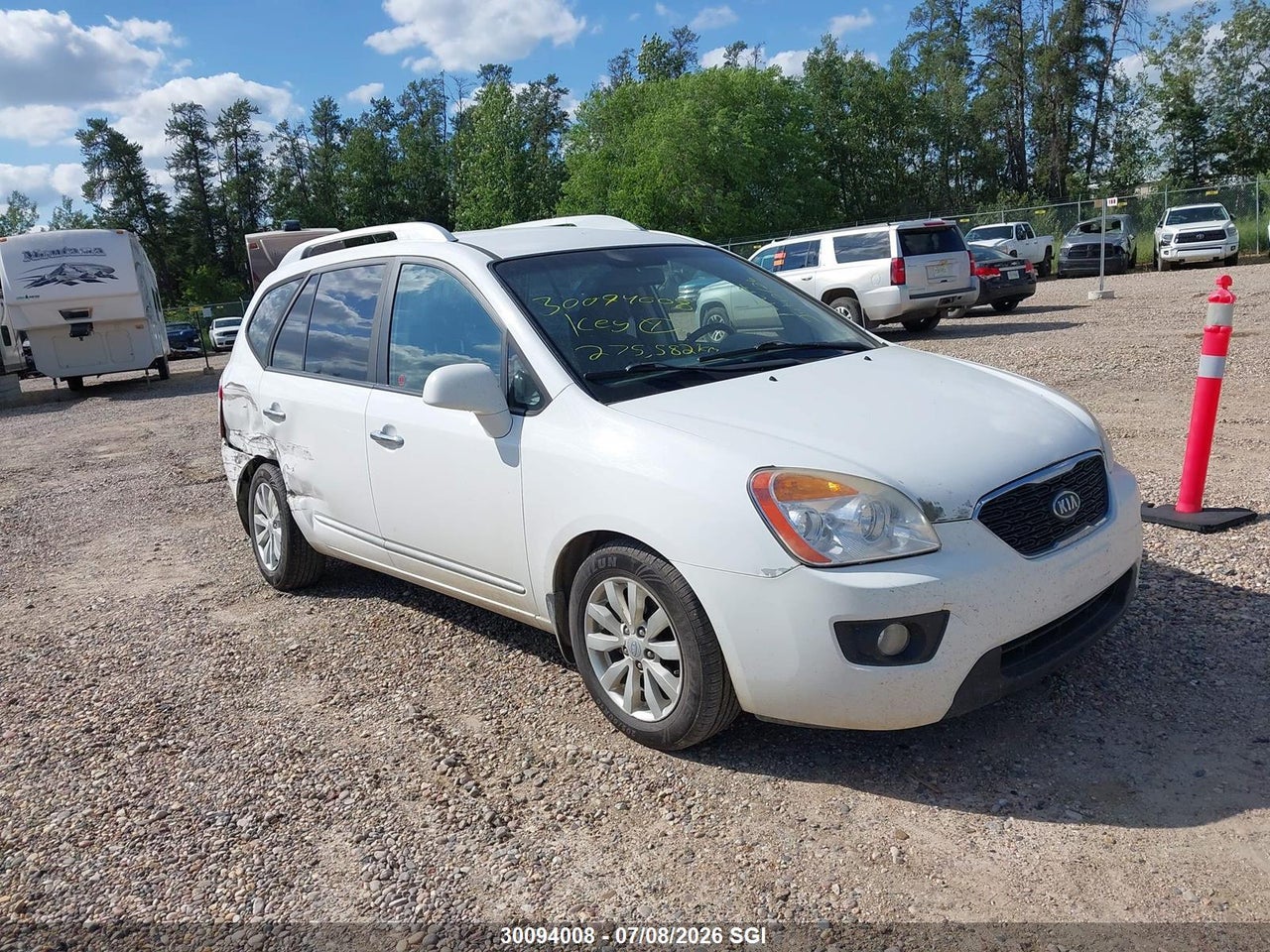 KNAHH8A6XB7342852 · 2011 KIA RONDO