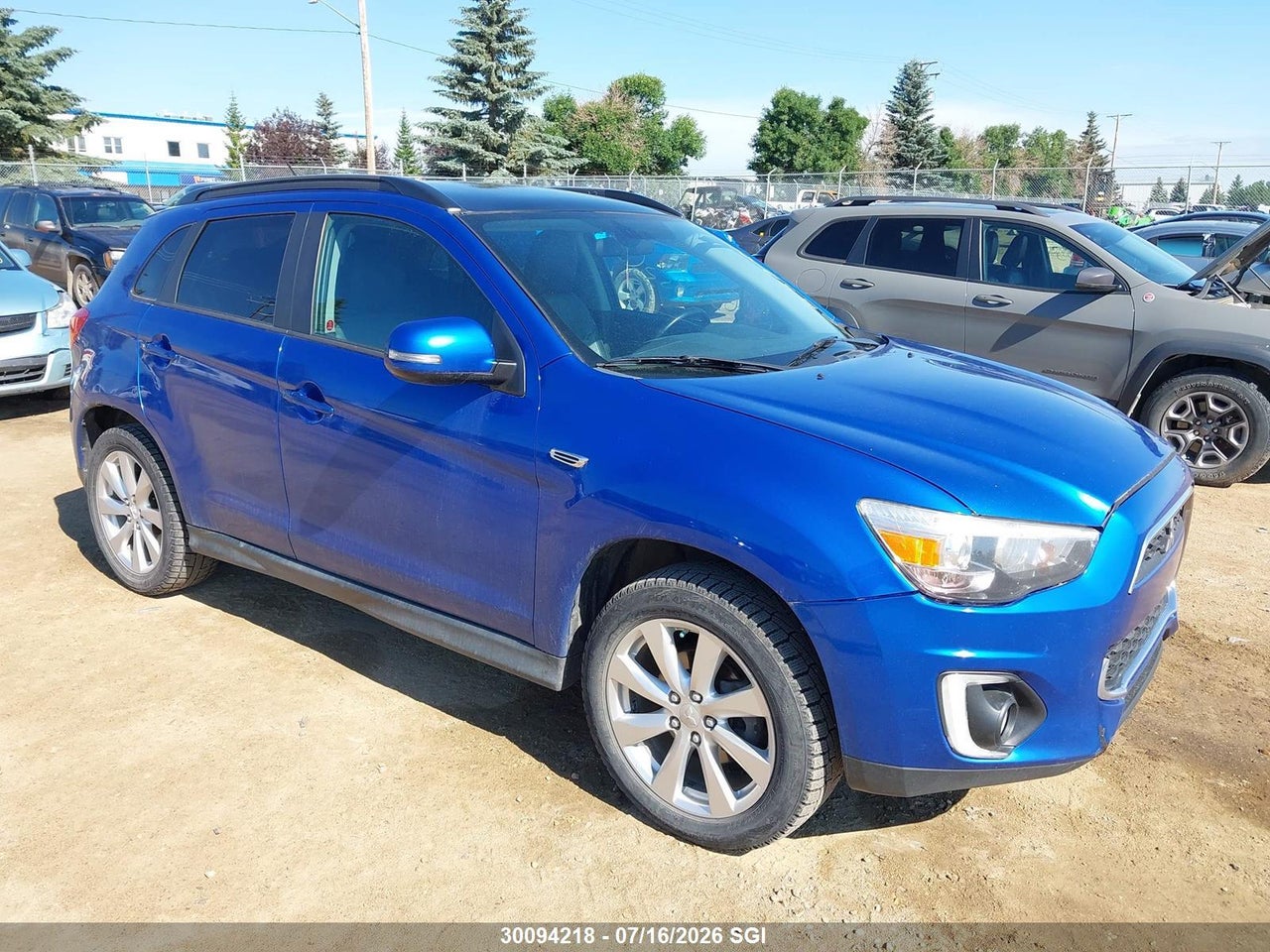4A4AJ4AW9FE608325 · 2015 MITSUBISHI RVR GT
