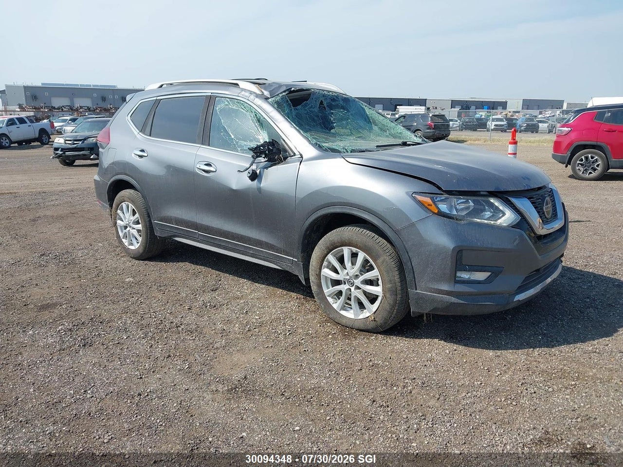 5N1AT2MV0LC775135 · 2020 NISSAN ROGUE S/SL/SV