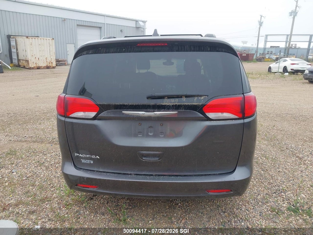2C4RC1CG1HR683096 · 2017 CHRYSLER PACIFICA LX · 6/16