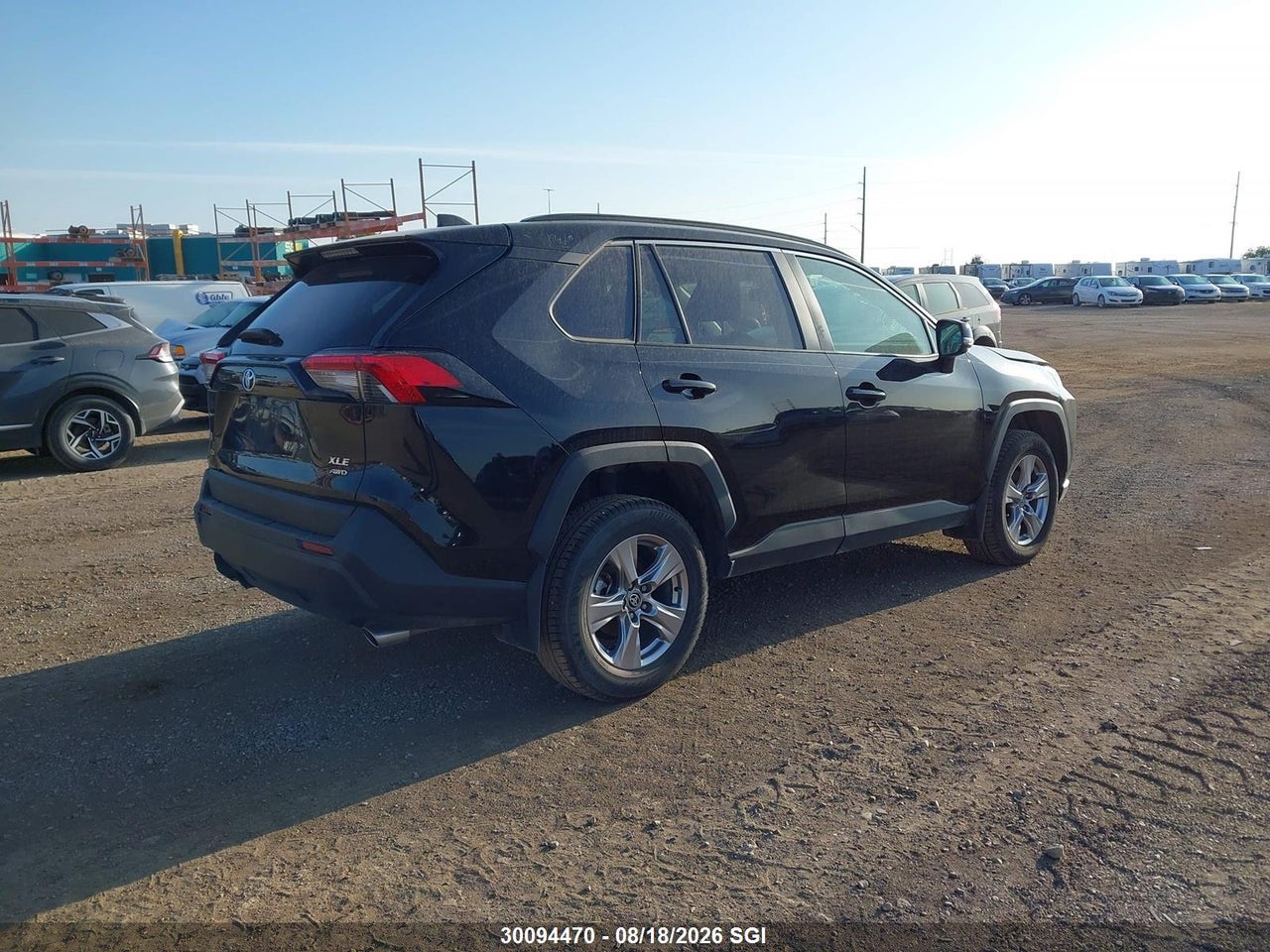 2T3R1RFVXRC440135 · 2024 TOYOTA RAV4 XLE/XLE PREMIUM · 4/18