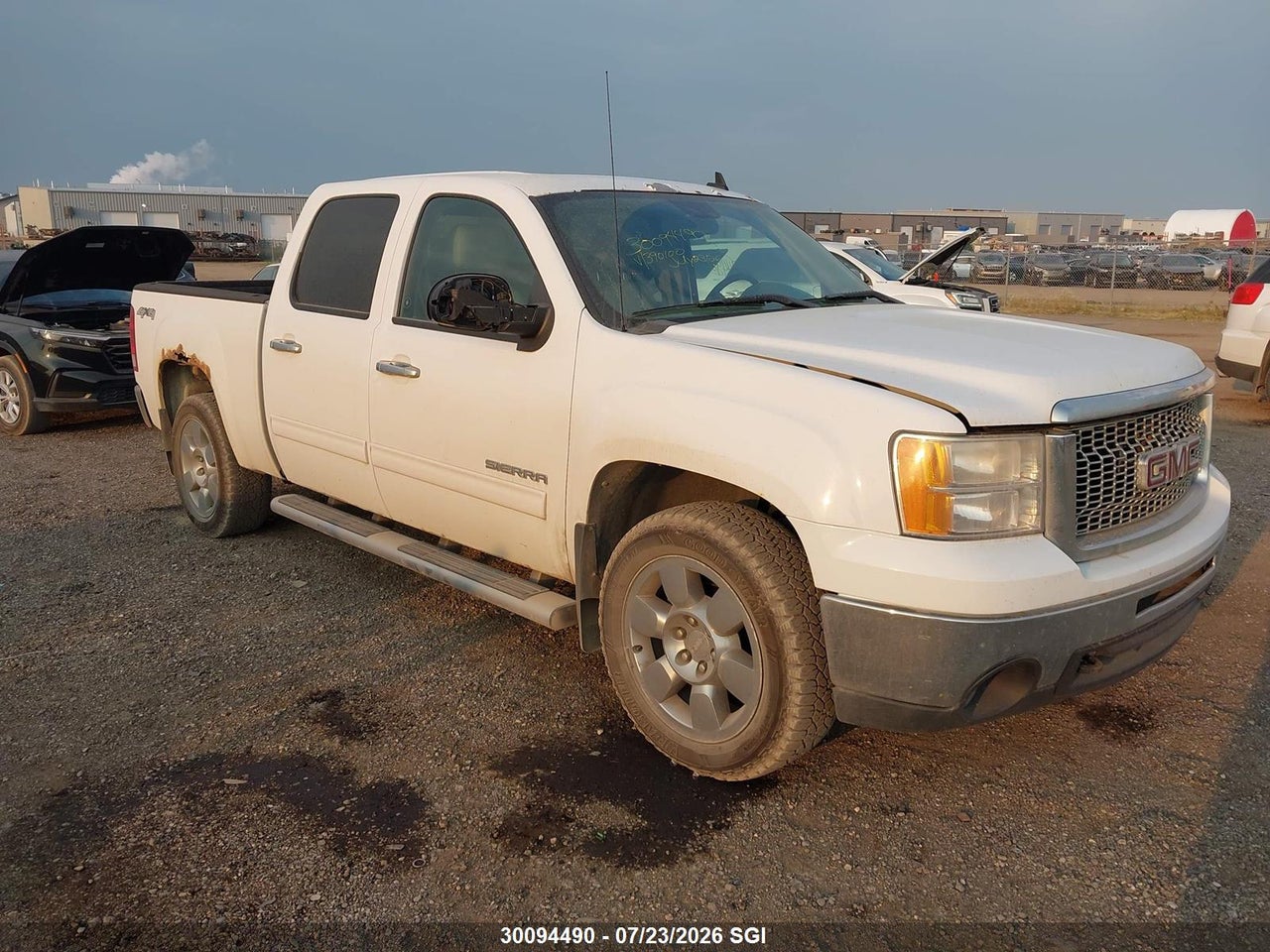 3GTP2WE34BG390100 · 2011 GMC SIERRA K1500 SLT
