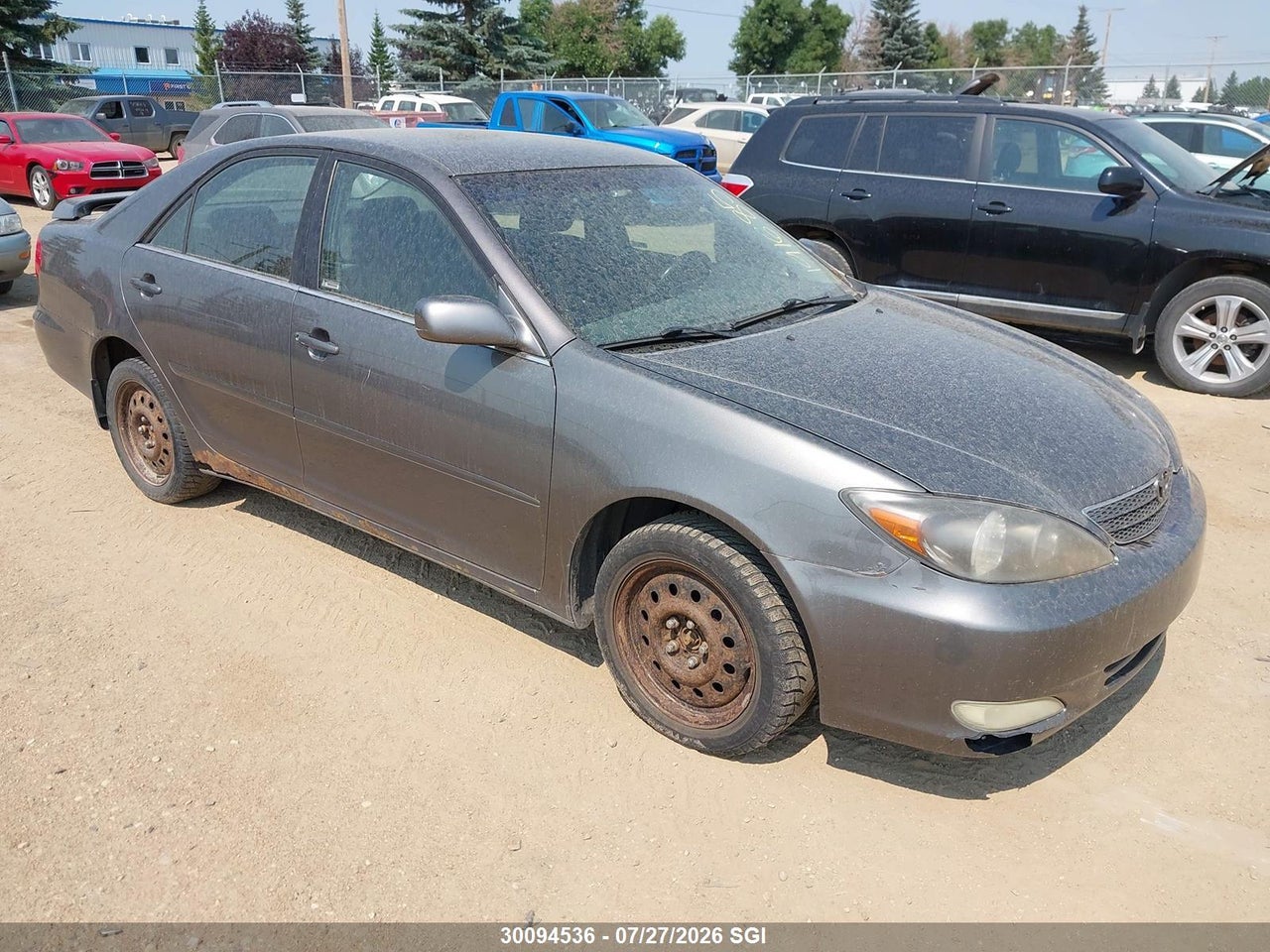 JTDBE32K330191685 · 2003 TOYOTA CAMRY LE/XLE