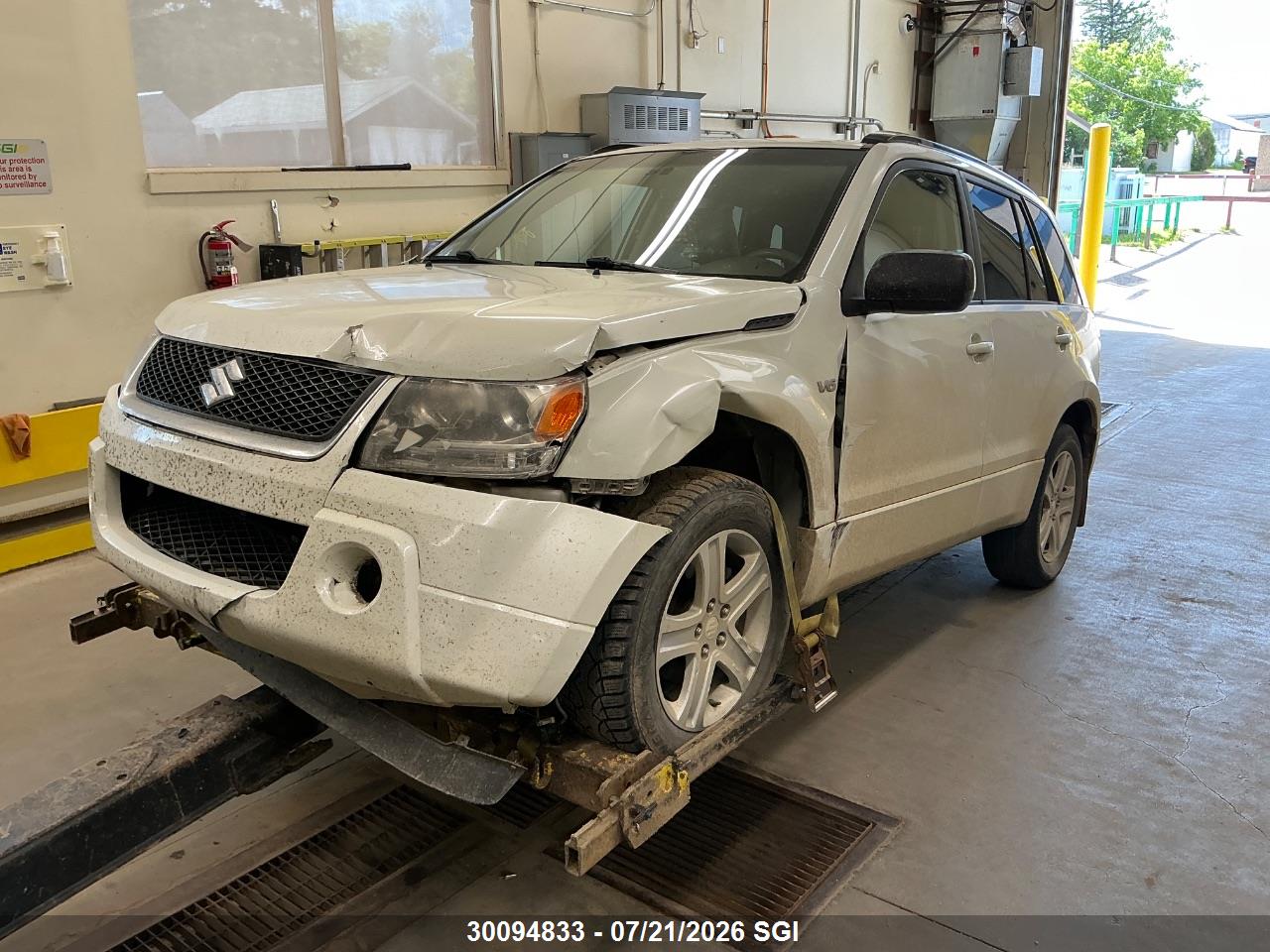 JS3TD947384102766 · 2008 SUZUKI GRAND VITARA LUXURY · 4/14