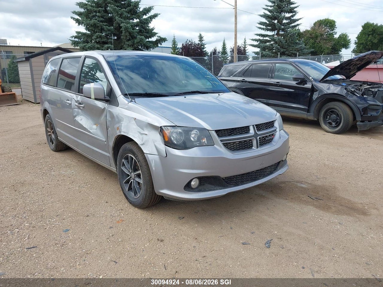 2C4RDGEG8HR742058 · 2017 DODGE GRAND CARAVAN GT
