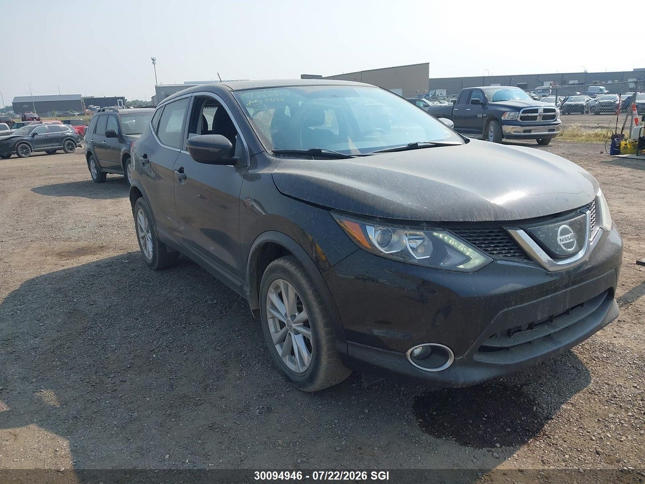 JN1BJ1CR5JW282367 · 2018 NISSAN QASHQAI S/SL/SV